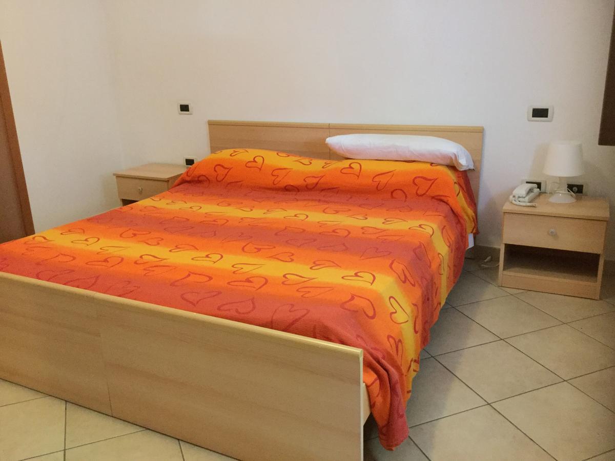 Albergo Adige Boara Pisani Bagian luar foto